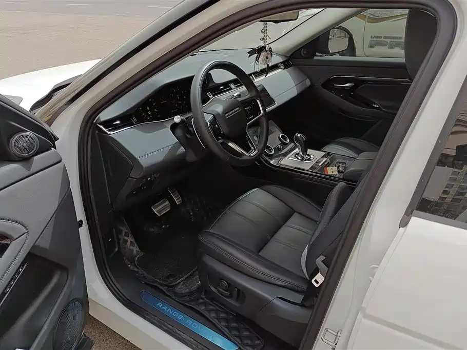 Land Rover Range Rover Evoque 2020 249PS R-DYNAMIC SE Sport Tech Edition фото 9