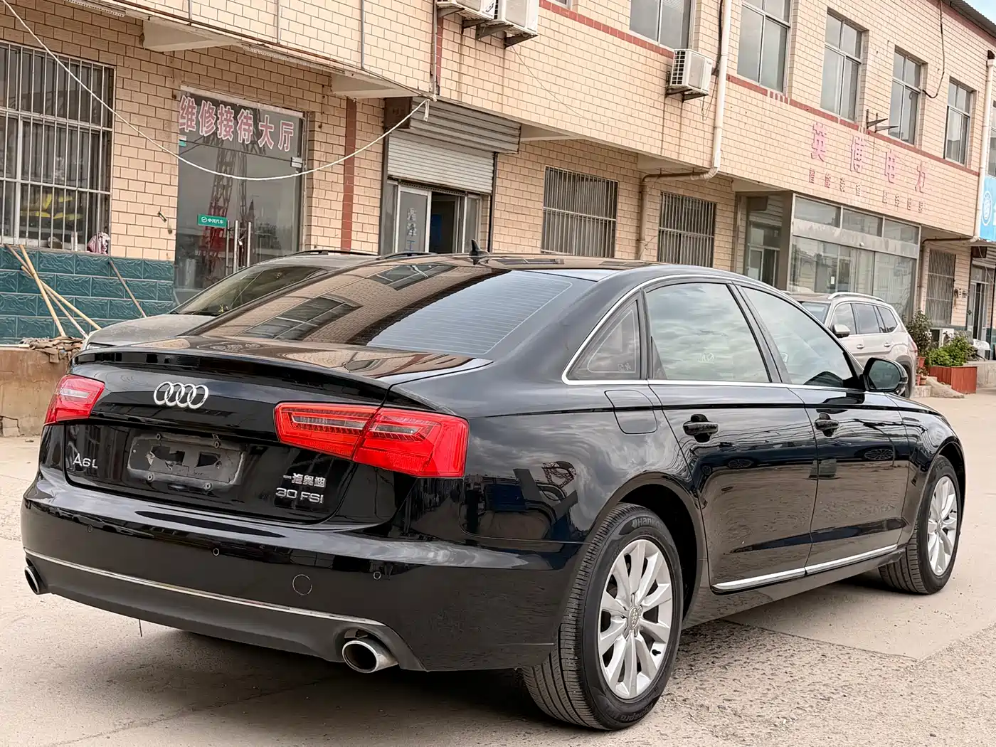 Audi A6L 2014 30 FSI Comfort фото 6