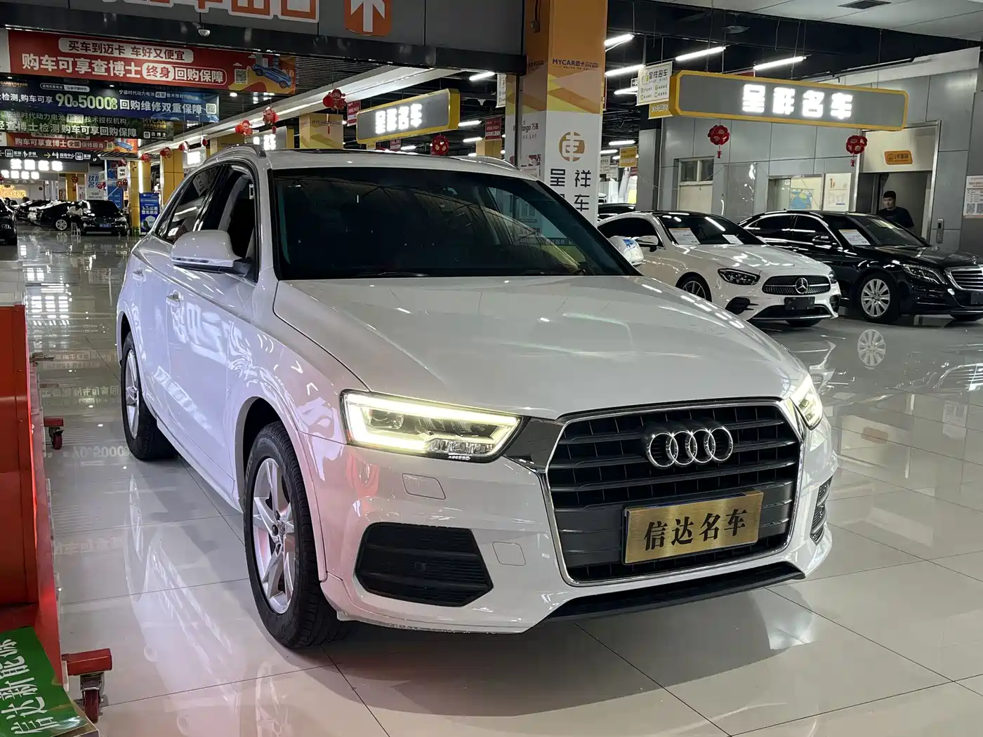Фото 3 - Audi Q3