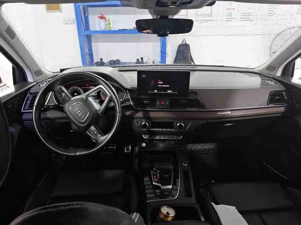 Фото 5 - Audi Q5L