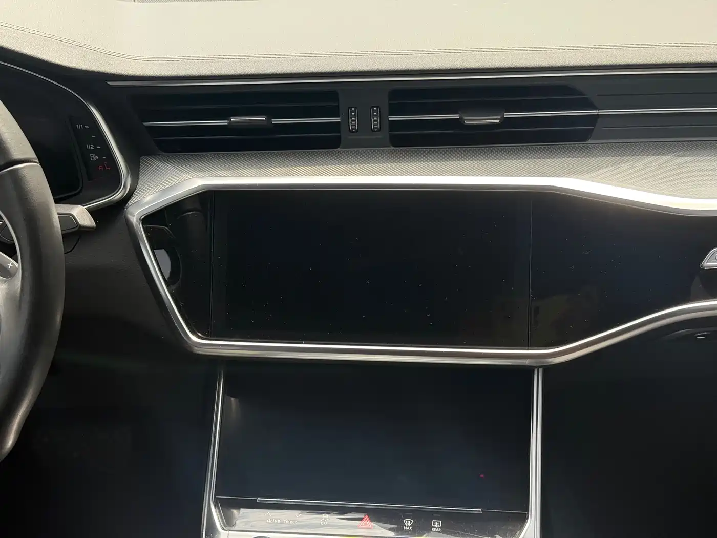 Audi A6L 2024 45 TFSI Premium Dynamic фото 11