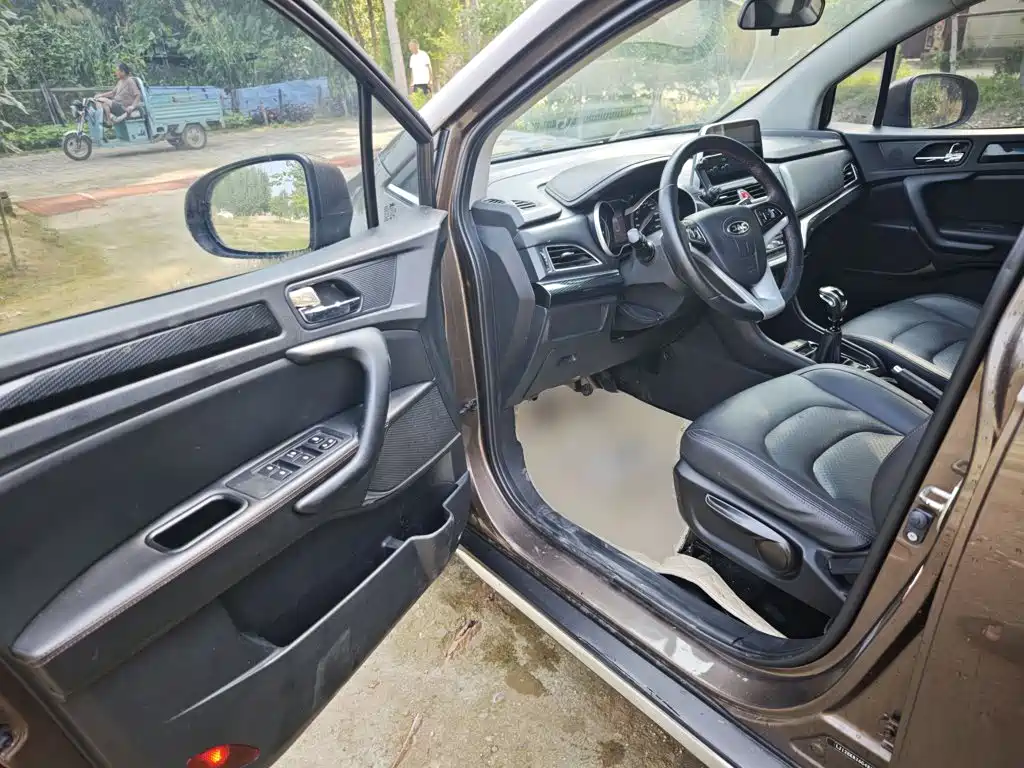 JAC Motors Refine S3 2016 2017 1.6L Manual Luxury Smart