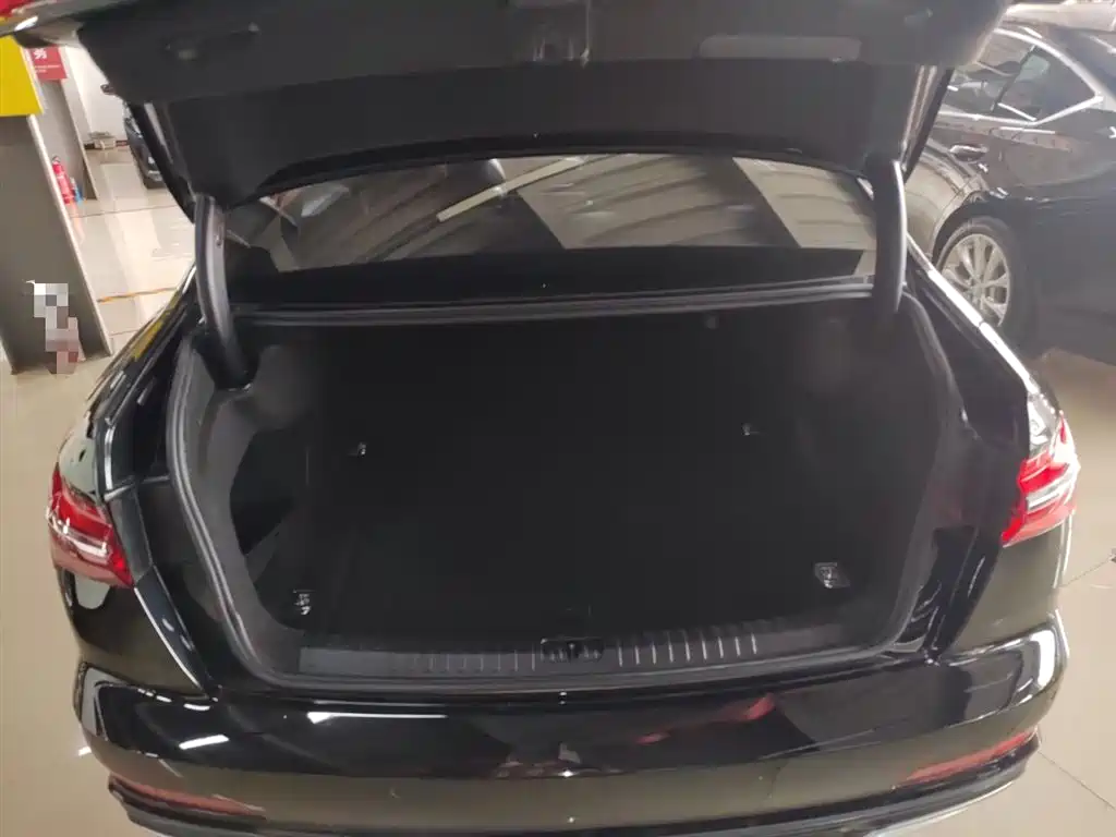 Audi A6L 2019 40 TFSI Luxury Dynamic фото 15