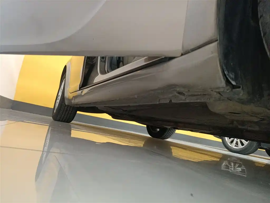 Buick Regal 2014 2.0L Elite Fashion Type фото 19