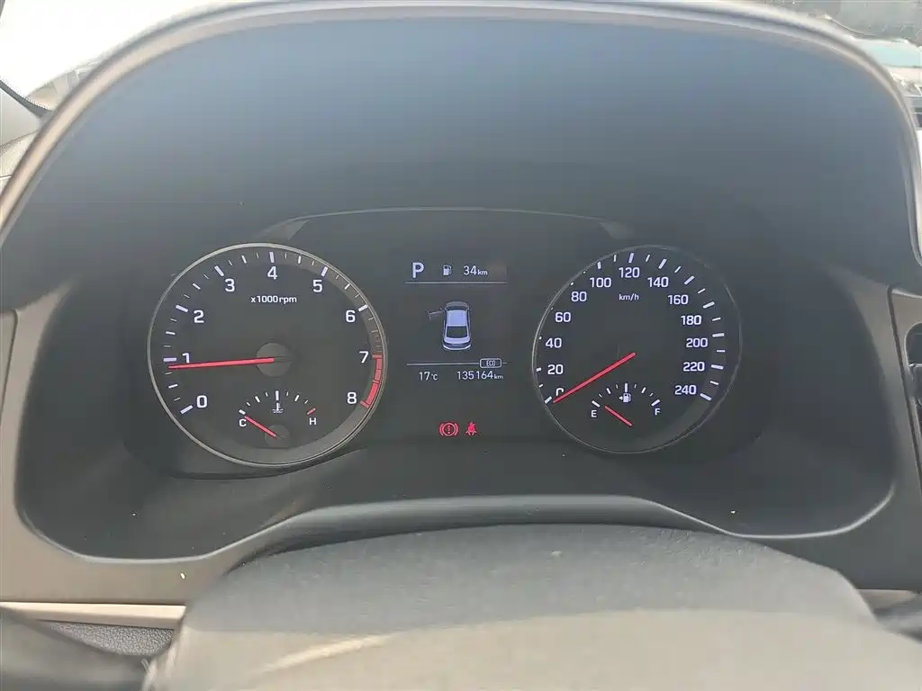 Hyundai Elantra 2019 1.5L CVT Smart Elite фото 12