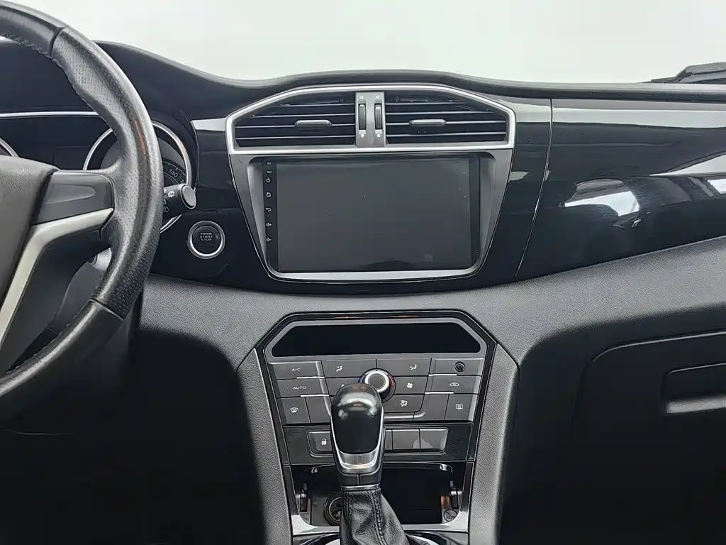 MG Roewe RX5 2016 2015 1.5TGI TST Luxury Edition