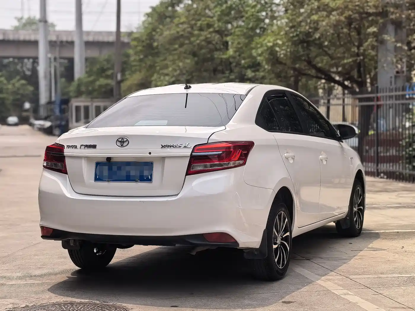 Toyota YARiS L Zhi Xiang 2019 1.5E CVT Charming China VI фото 5