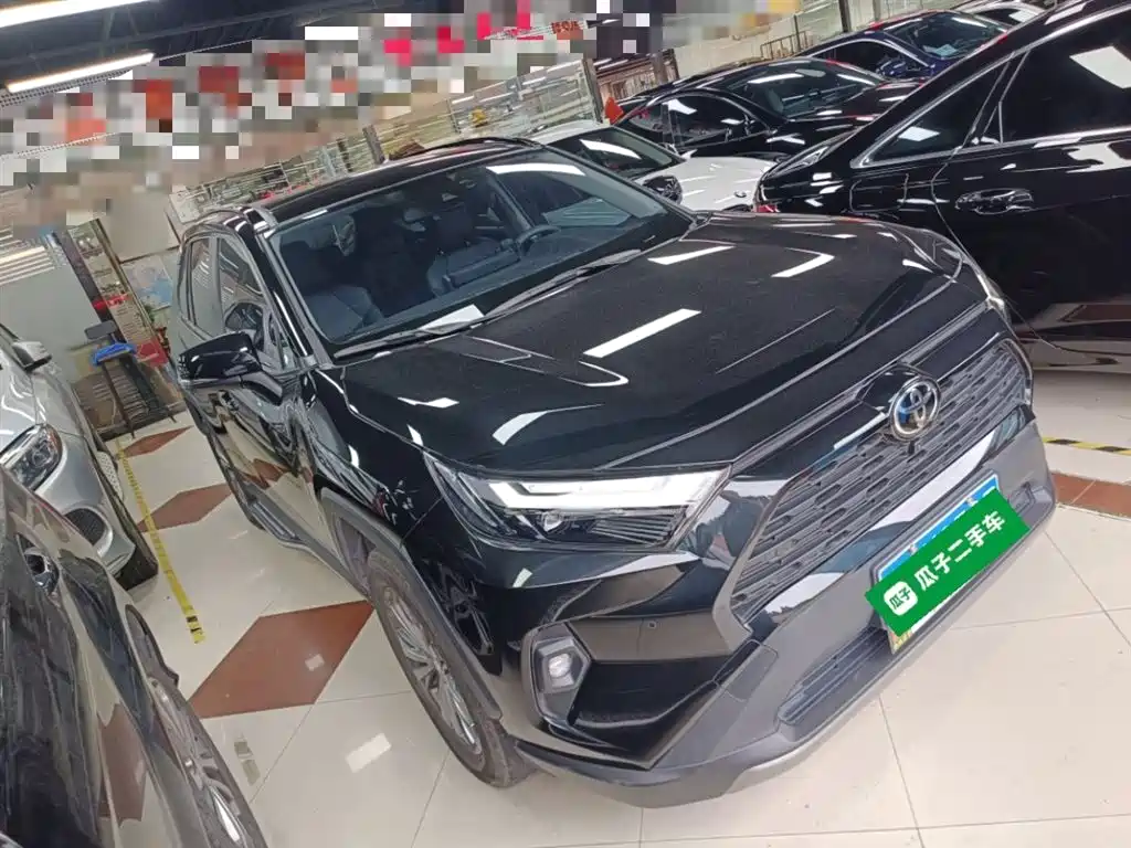 Toyota RAV4 Rongfang 2023 2.0L CVT FWD Style Plus Edition фото 4