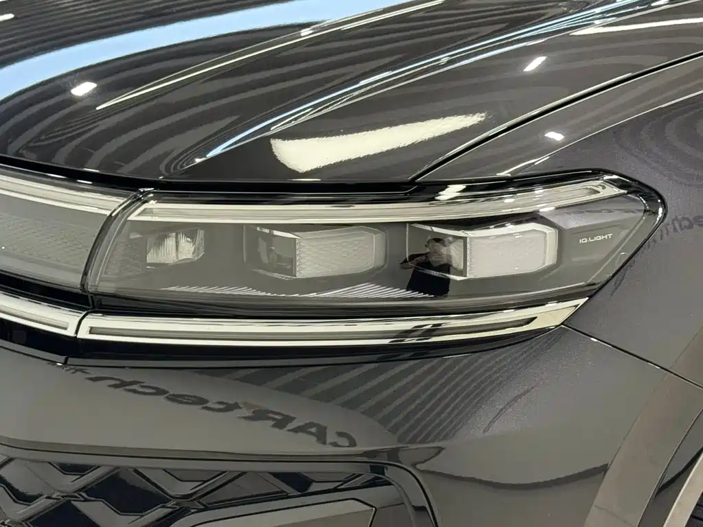 Volkswagen Talagon 2026 2025 450TSI R-Line 6-Seater