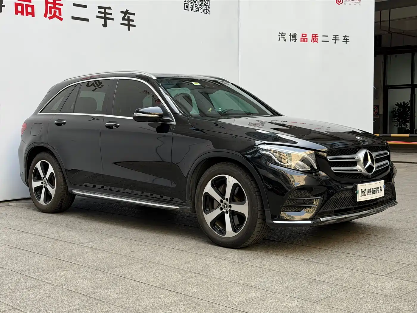 Mercedes-Benz GLC 2018 GLC 260 4MATIC Luxury фото 3