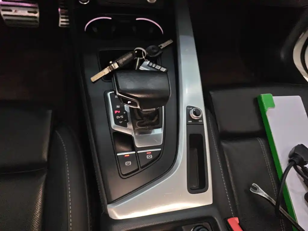 Audi A4L 2022 40 TFSI Luxury Dynamic фото 10