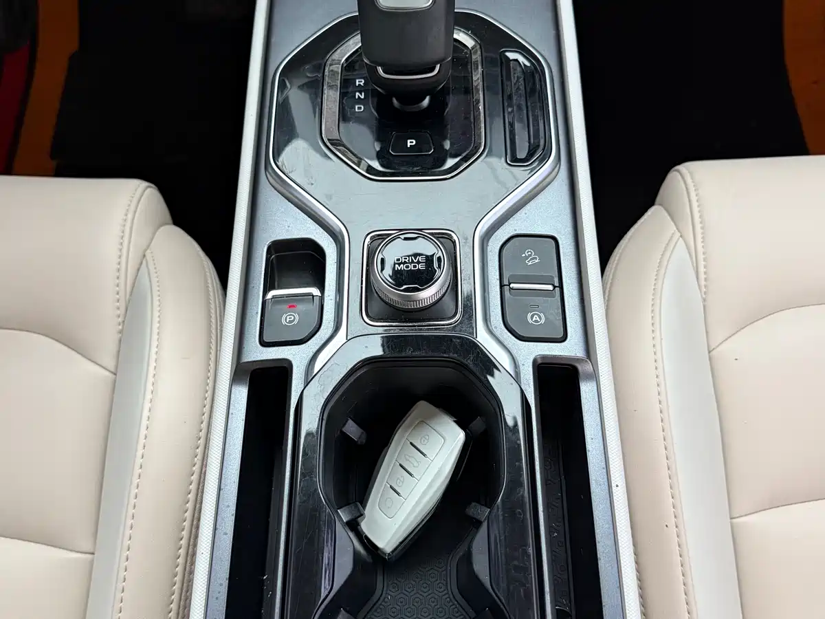 GEELY AUTOMOBILE GEELY ICON