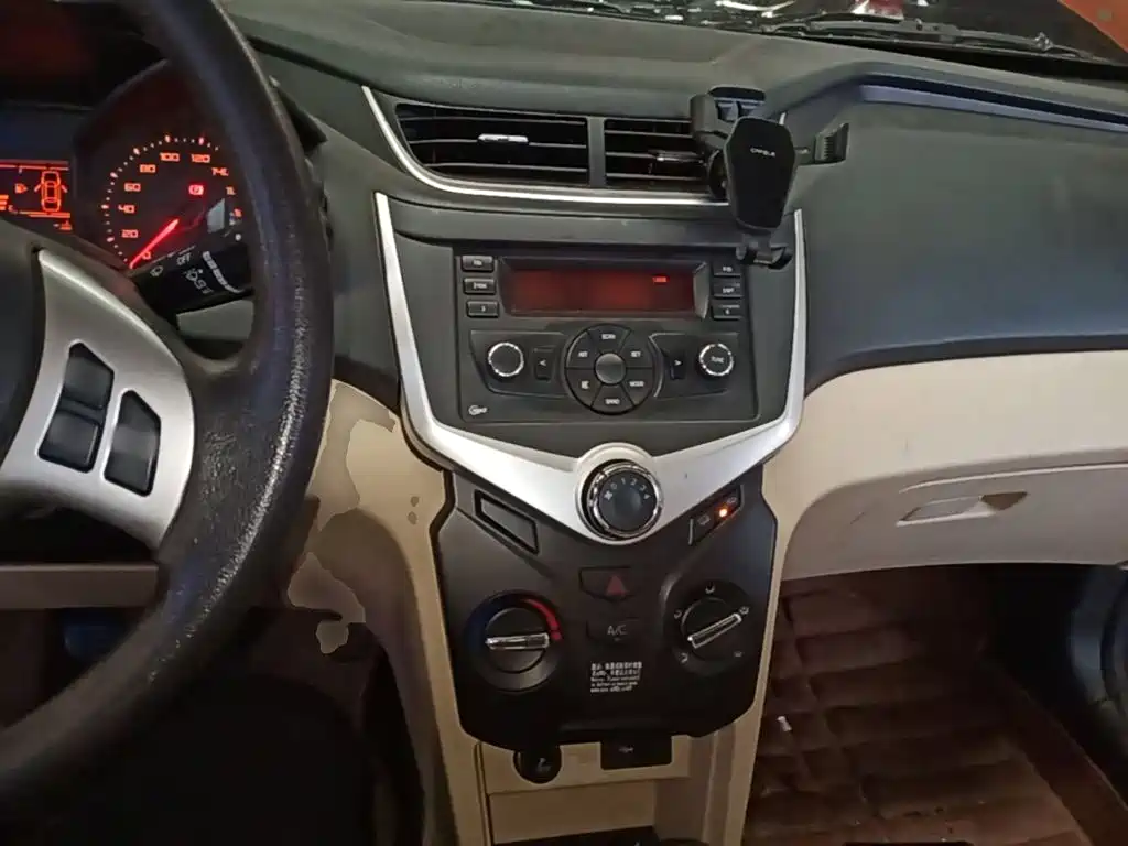 Chery Fengyun 2 2016 2015 1.5L Manual Trend Edition