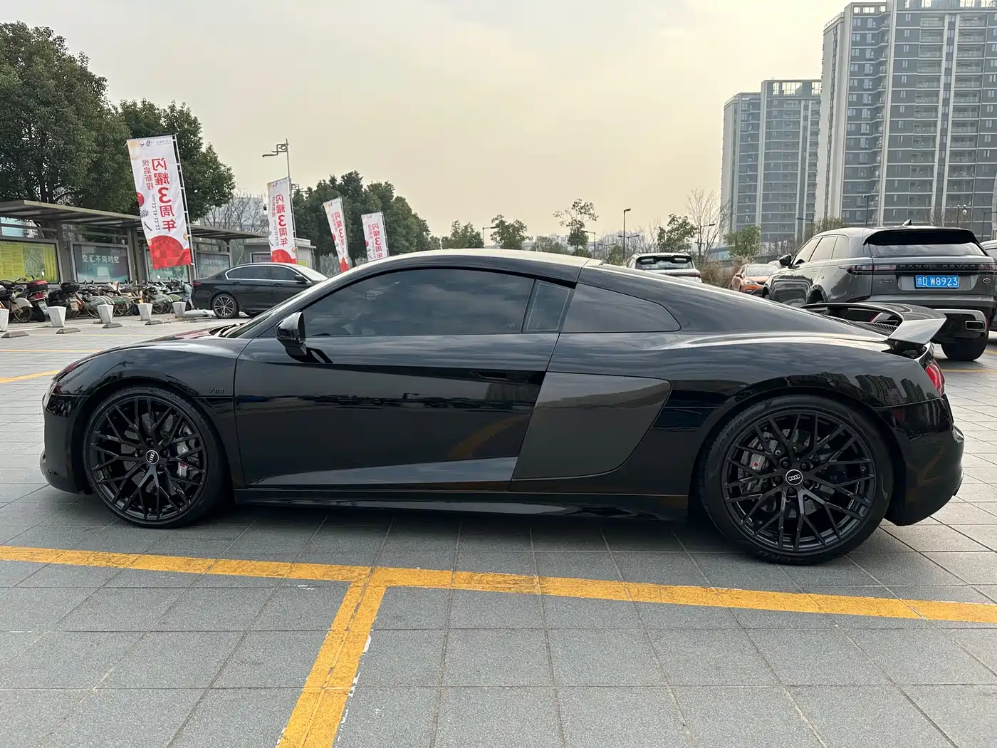 Audi R8 2016 V10 Coupe Performance фото 11