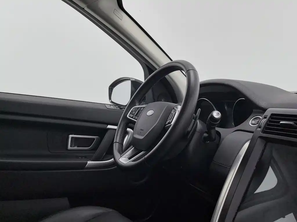 Фото 22 - Land Rover Discovery Sport