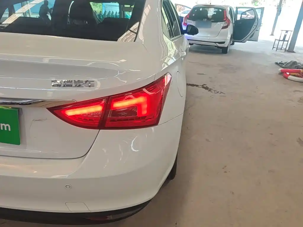 Chery Arrizo 5 2023 2021 PRO 1.5L CVT Youth Edition