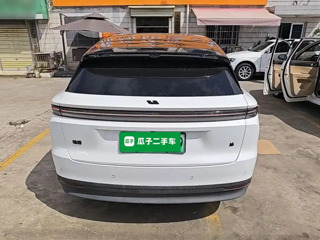 Li Auto i6 2025 2025 4WD Base Model