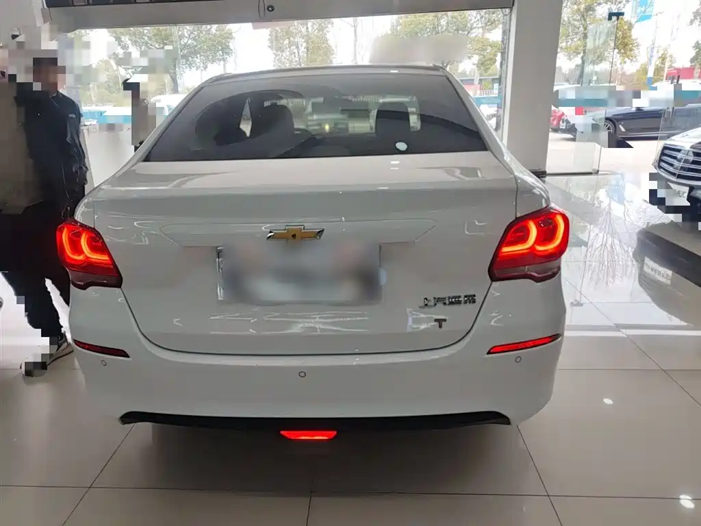 Chevrolet Cavalier 2019 320 Automatic Joy Edition фото 6