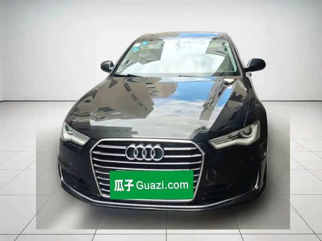 Фото 1 - Audi A6L