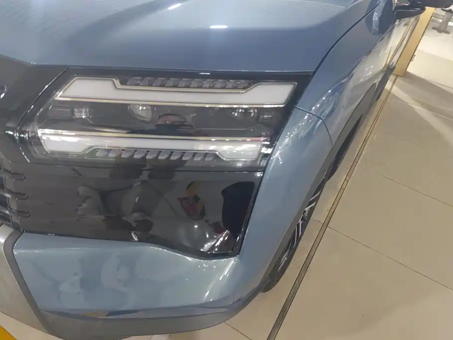 Wuling Motors Starlight 560 2025 2025 Model 1.5T 6MT Comfort Version