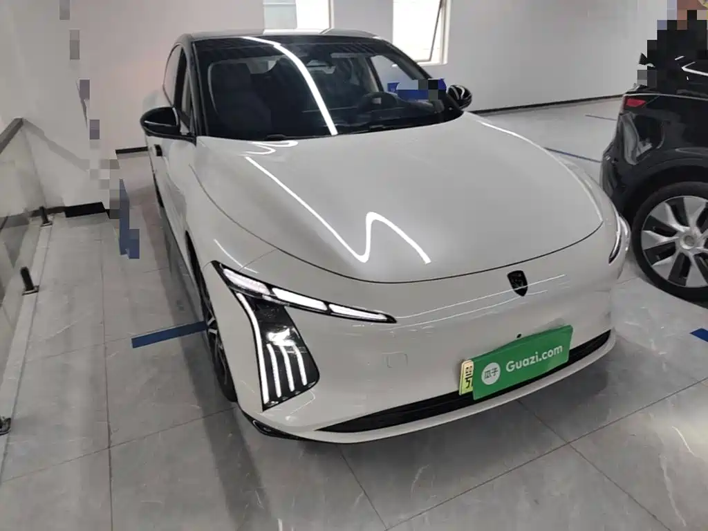 2026 Dongfeng Fengxing Stellar S7