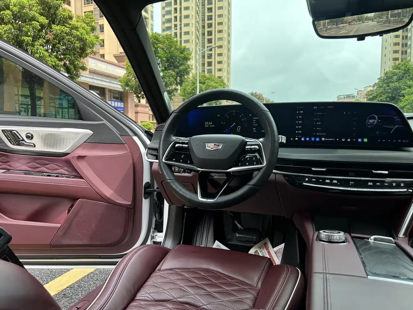 Фото 12 - Cadillac CT6