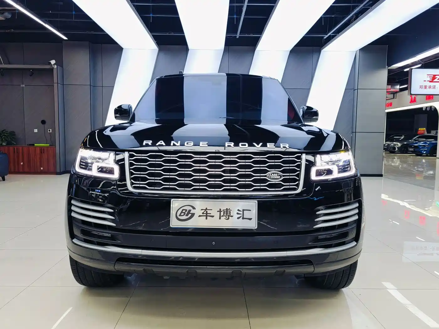 Land Rover Range Rover 2016 3.0 SC V6 Vogue фото 2
