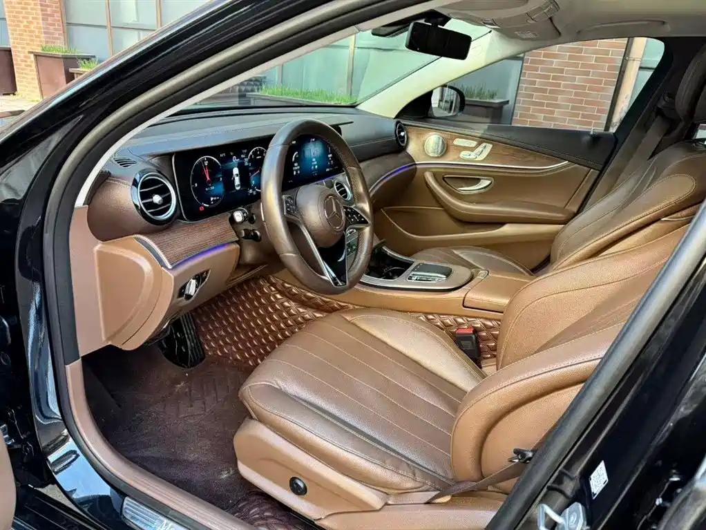Mercedes-Benz E-Class 2023 E 300 L Luxury фото 6