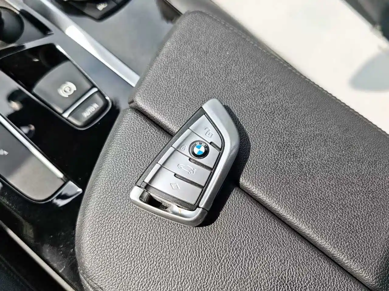 BMW 5 Series 2019 Facelift 525Li M Sport Package фото 23