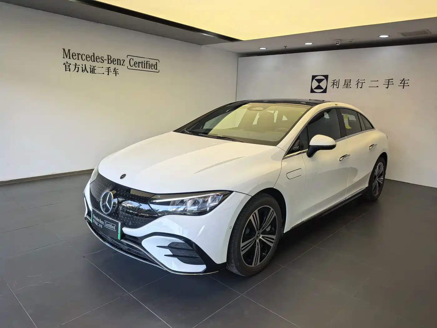 Mercedes-Benz EQE 2025 2025 Model 500 4MATIC Luxury Edition