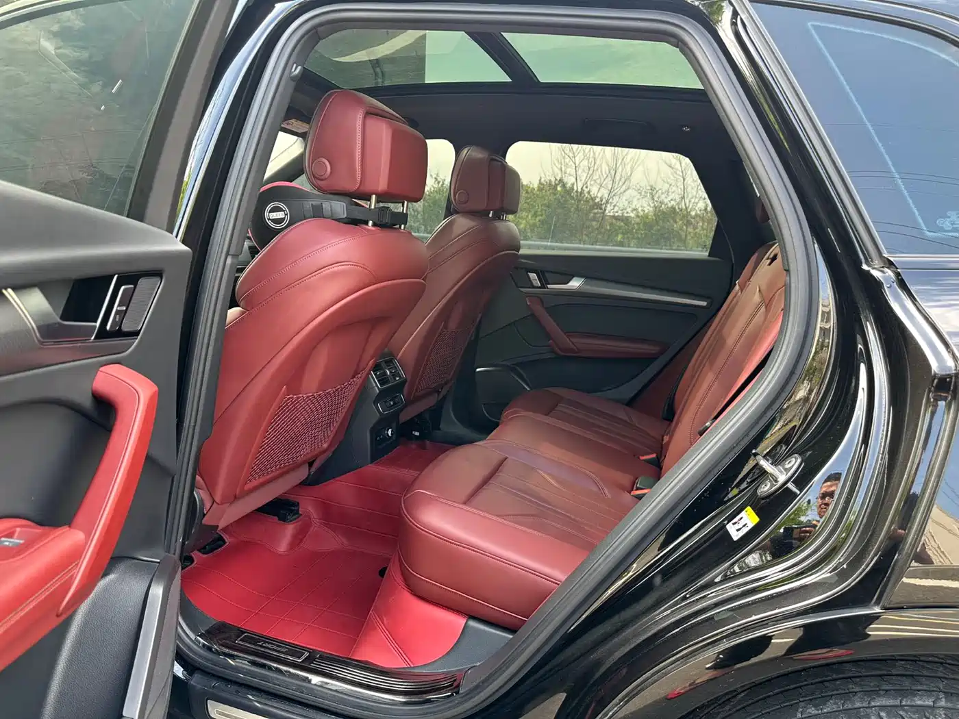 Audi Q5L 2024 Model 40 TFSI Luxury Dynamic фото 6