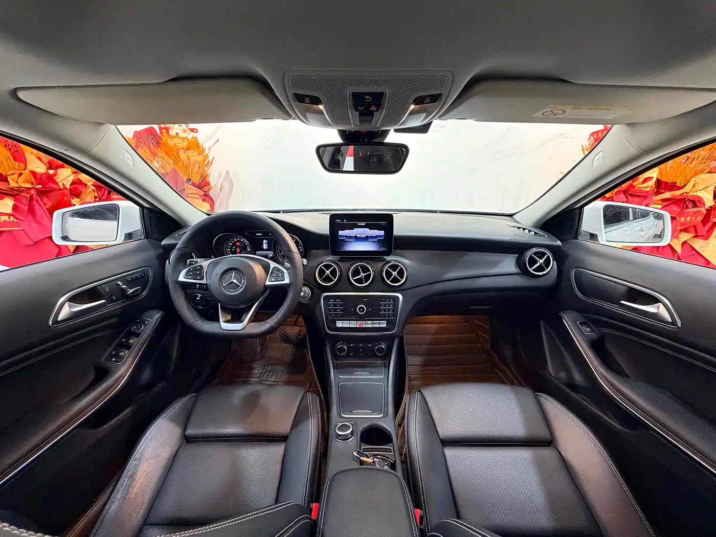 Mercedes-Benz GLA 2019 GLA 200 Dynamic фото 7