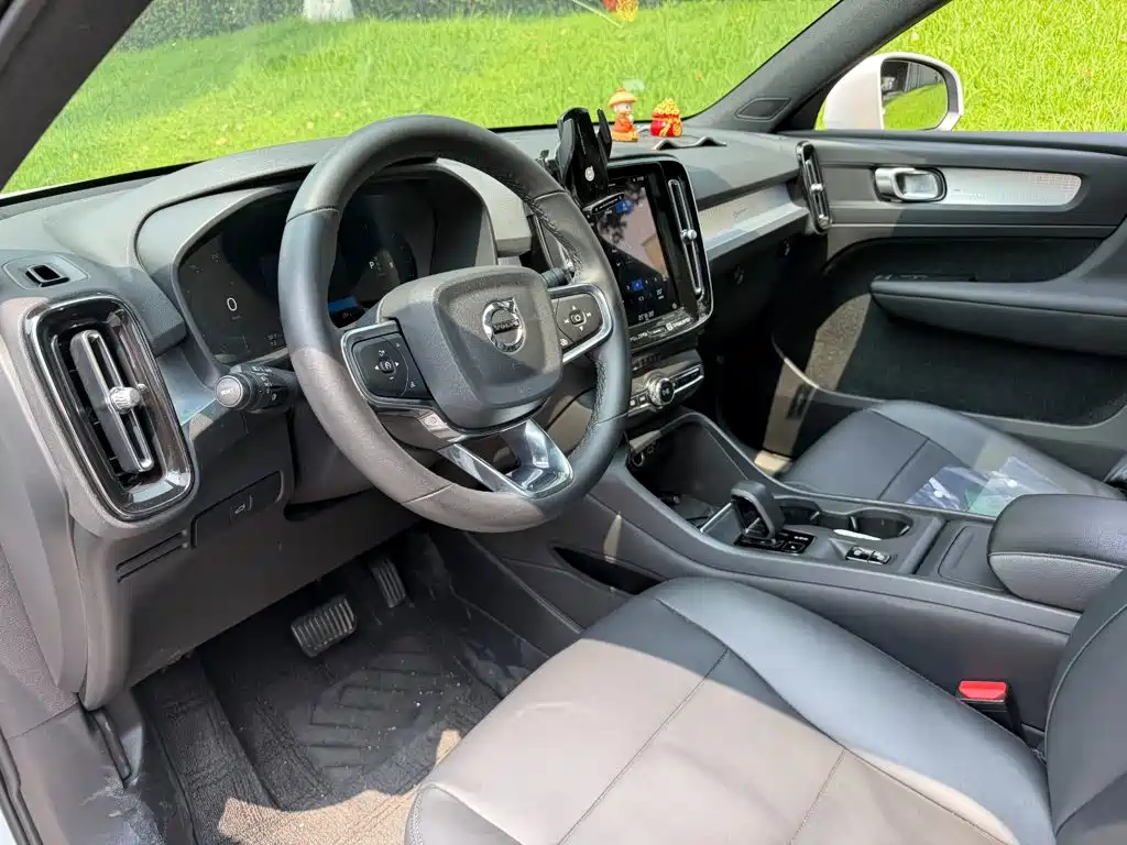 Volvo XC40 2023 2023 Model B3 Smart Drive Fashion Edition
