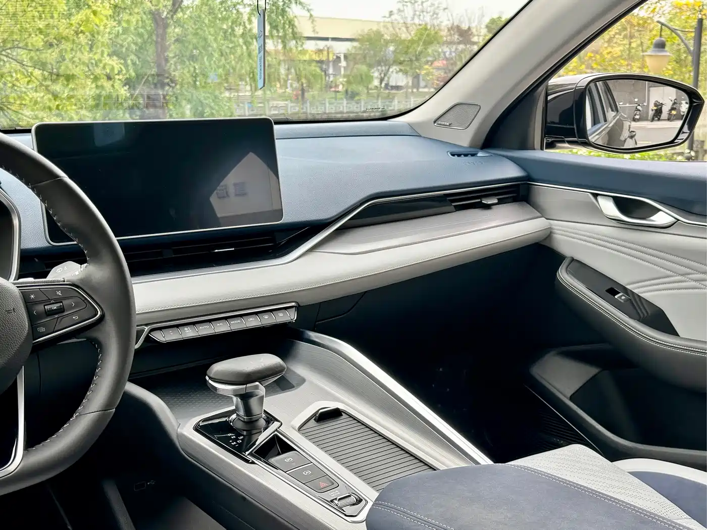 GEELY AUTOMOBILE XINGRUI