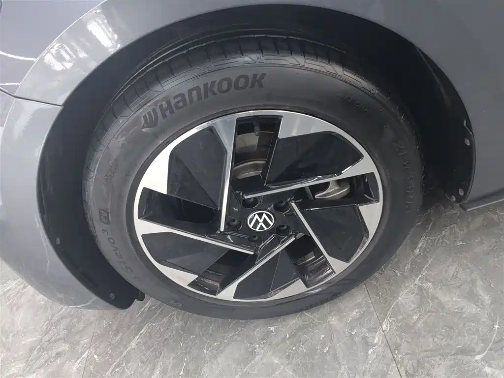 Volkswagen ID.3 2023 Pure Smart Edition фото 22