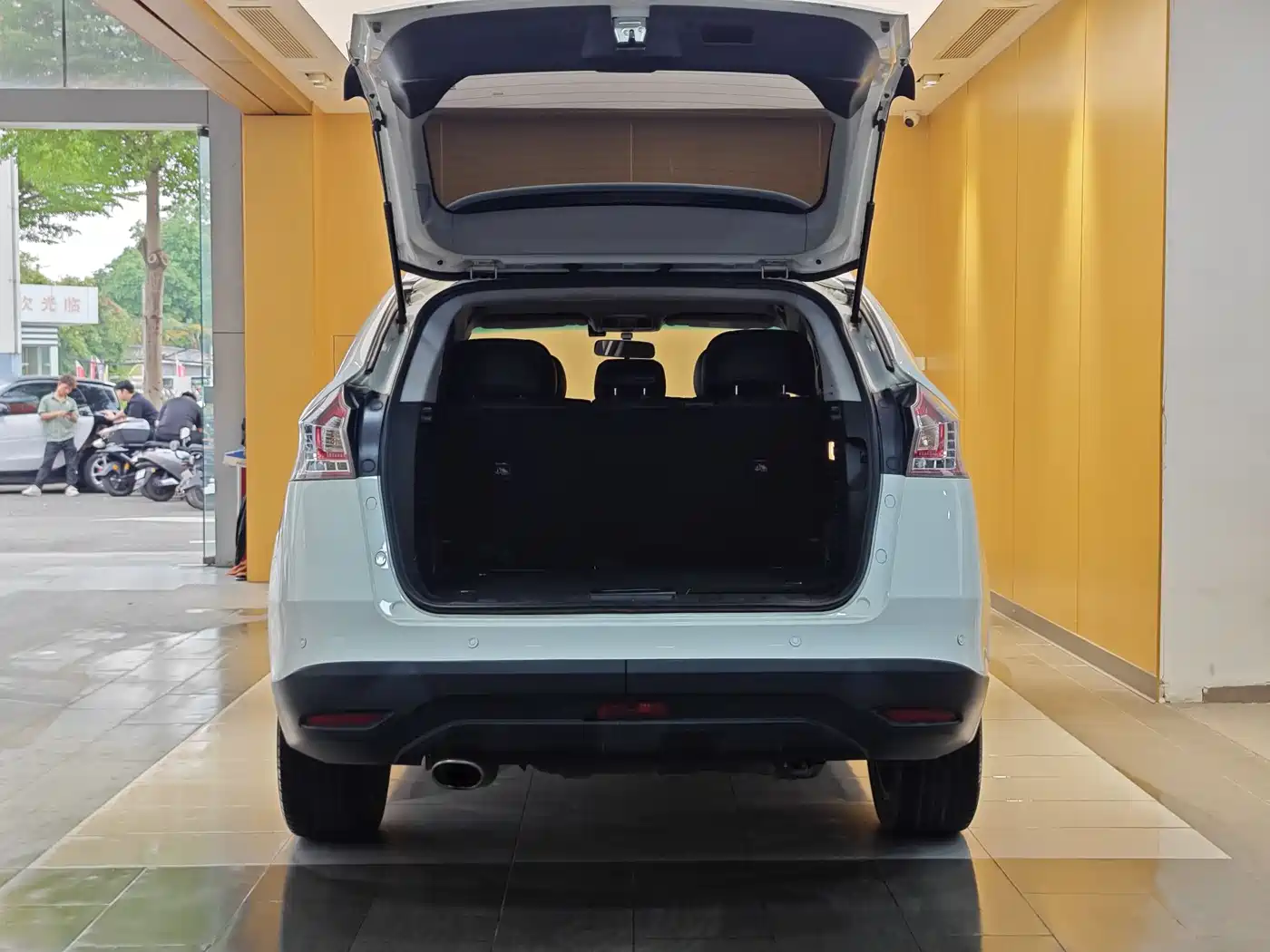 Luxgen U6 SUV 2016 2016 1.8T Fashion Value