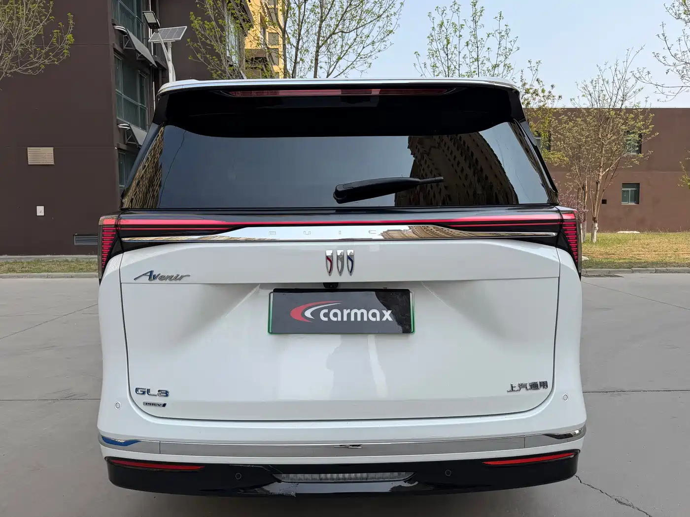 BUICK GL8 NEW ENERGY