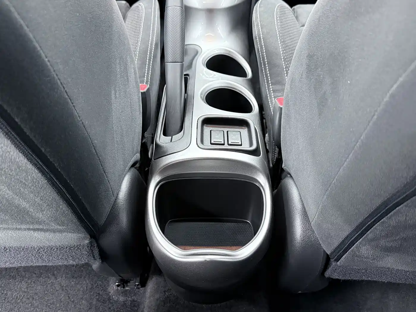 Infiniti ESQ 2018 2014 1.6L Free Edition