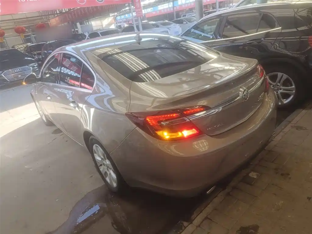 Buick Regal 2015 2.0L Elite Fashion Model фото 23