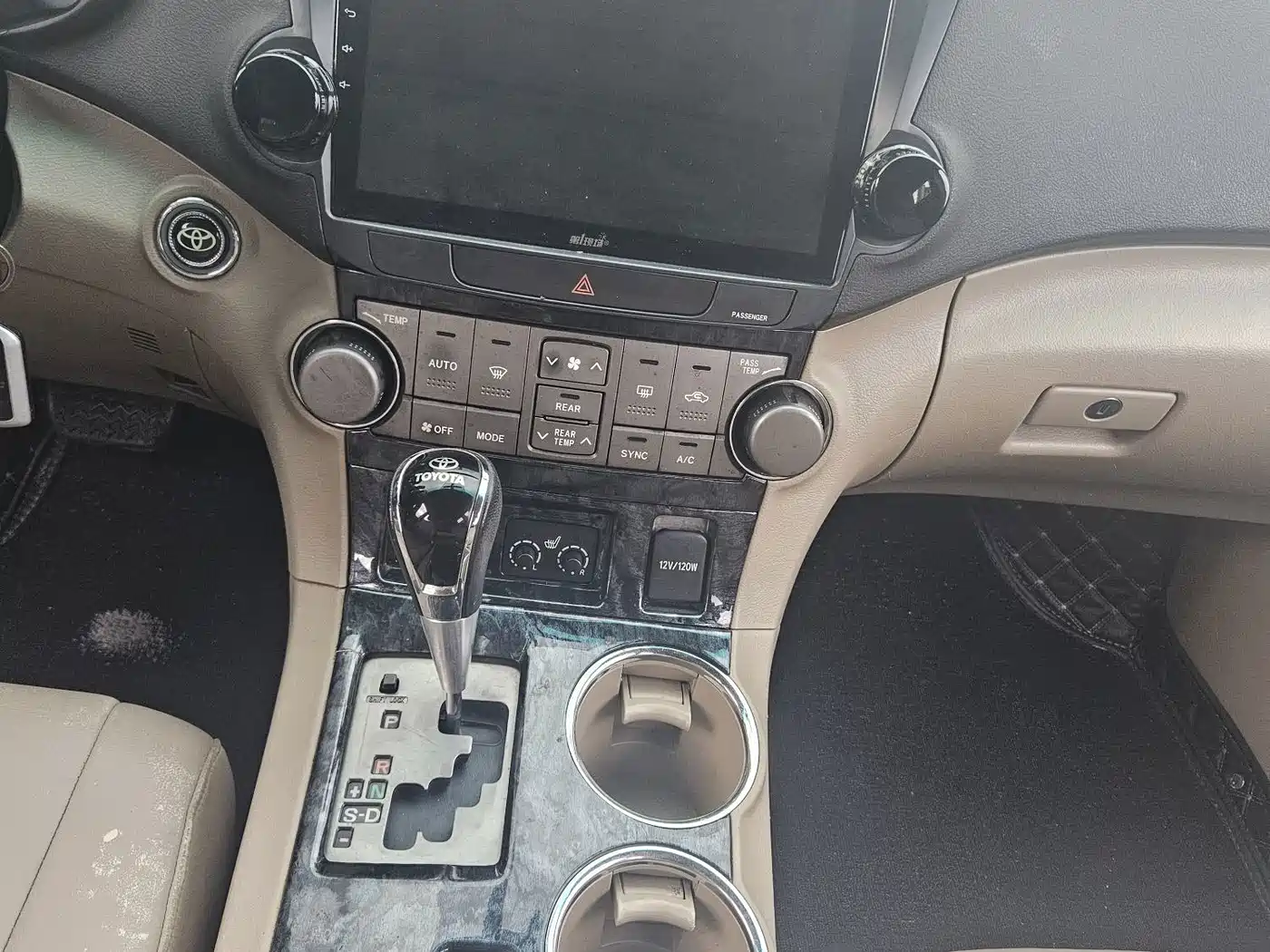 Toyota Highlander 2010 2009 2.7L 2WD 7-seater Luxury Edition