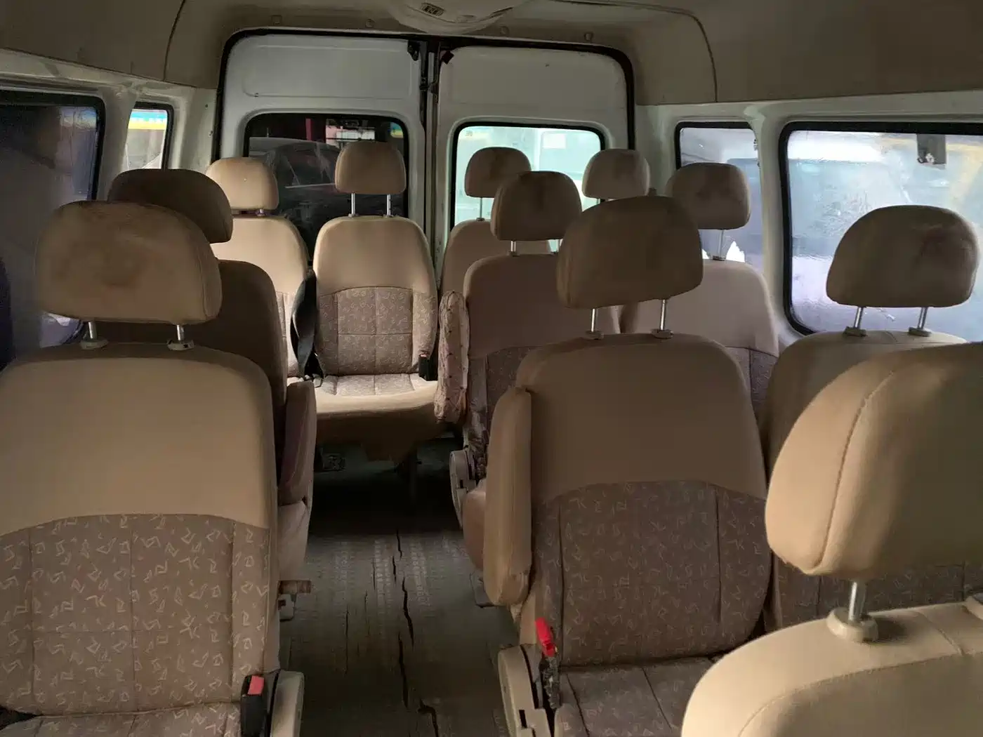 Ford Classic Transit 2014 2015 2.8T Long Wheelbase 15-Seater Mid-Roof Bus JX493ZLQ4