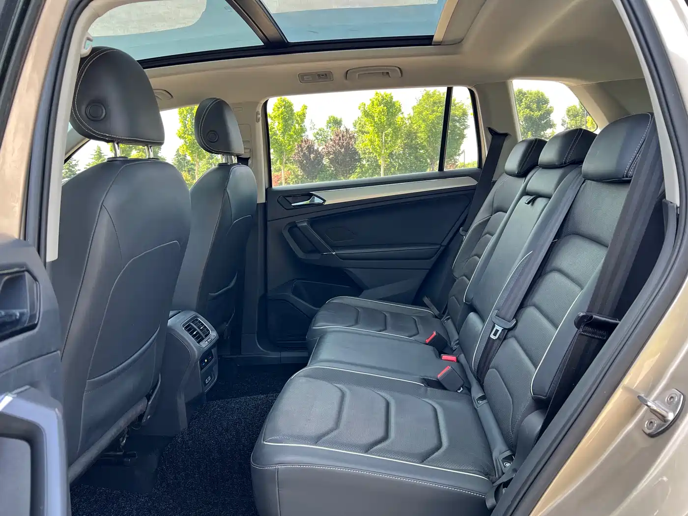 Volkswagen Tiguan L 2017 330TSI Automatic 2WD Flagship Edition фото 11