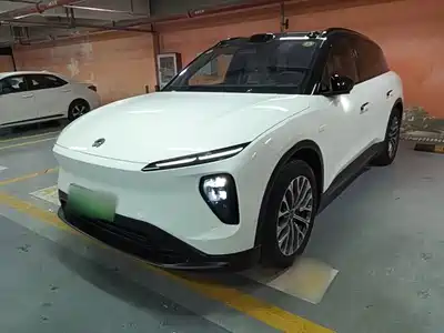 NIO ES6