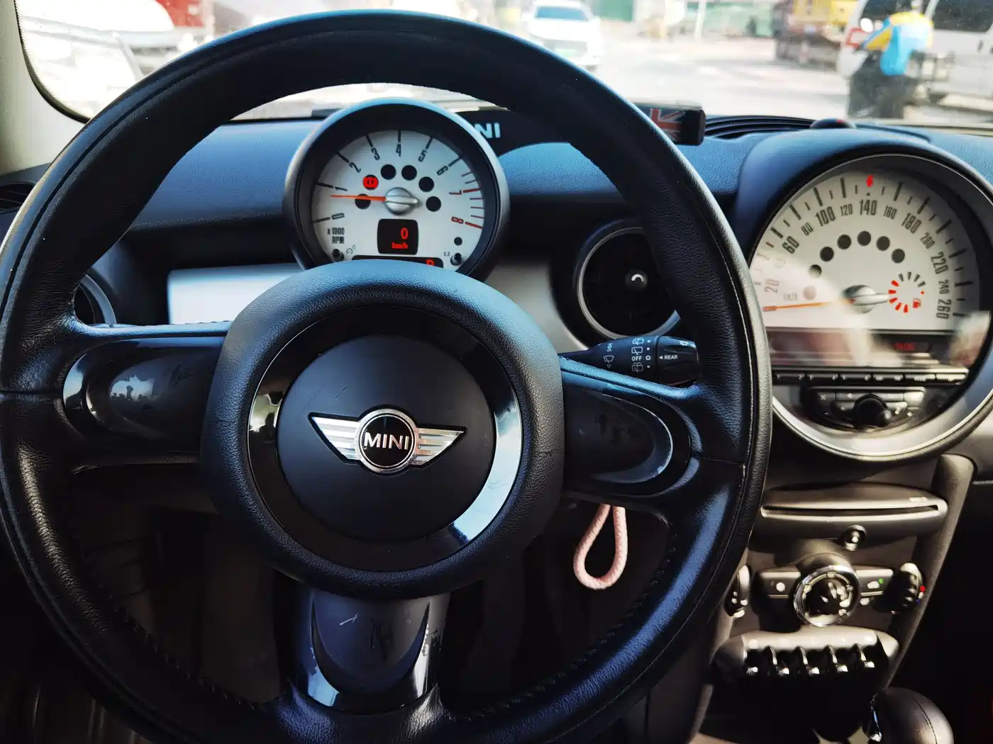 MINI CLUBMAN 2011 2011 1.6L ONE