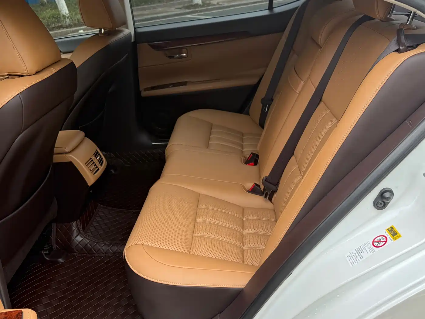 Lexus ES 2016 200 Midnight Special Limited Edition фото 8