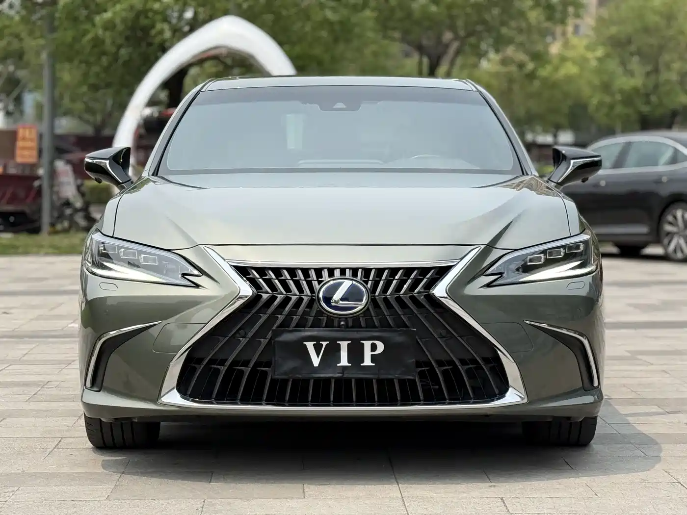 Lexus ES 2021 300h Luxury Edition фото 2