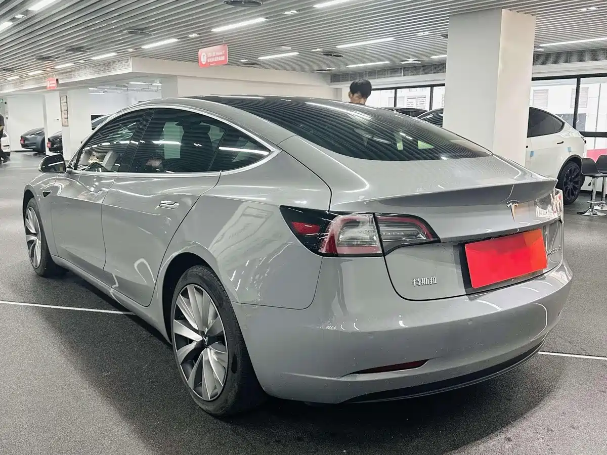 Tesla Model 3 2020 2020 Facelift Long Range Rear-Wheel Drive