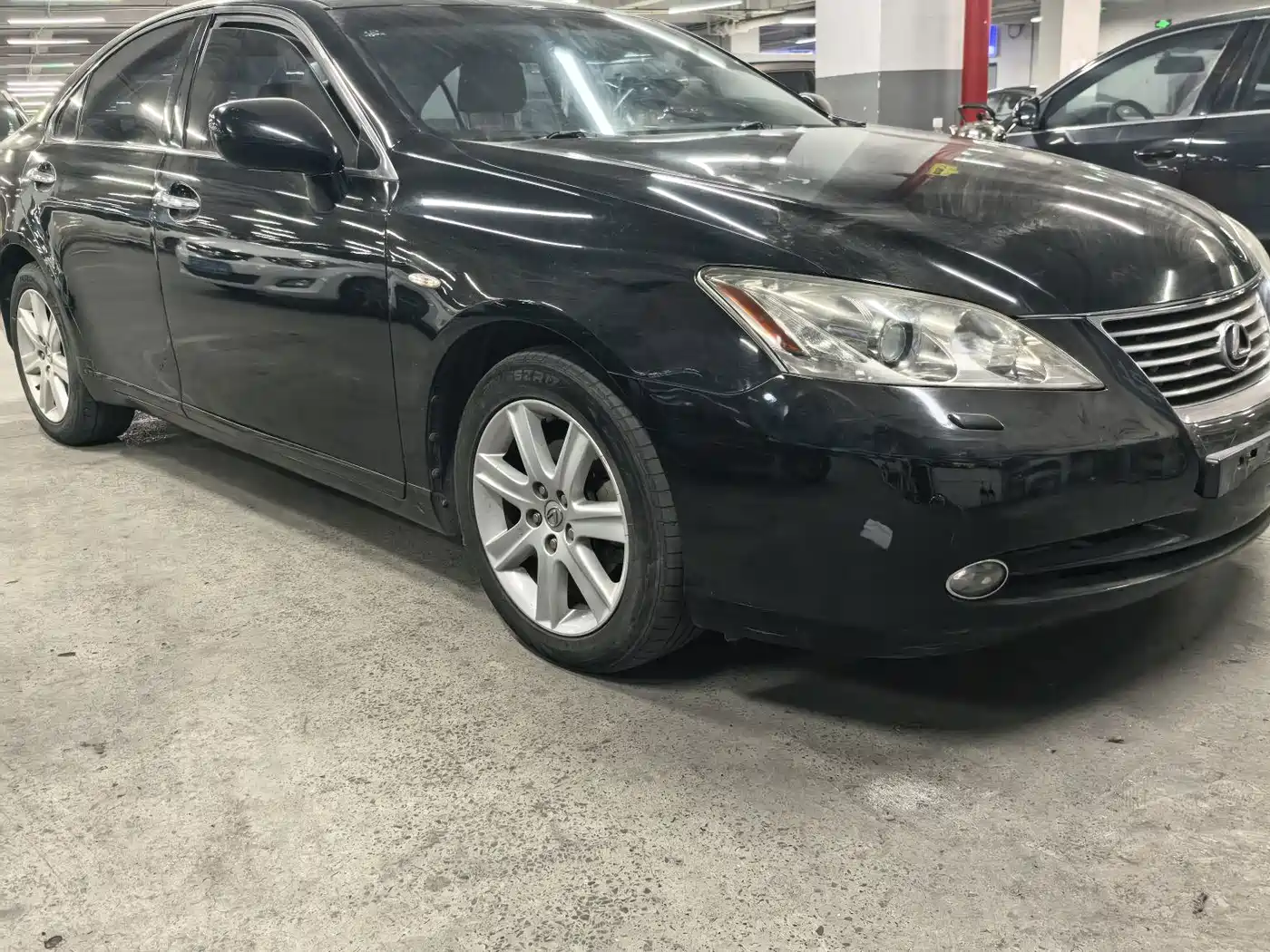 Фото 3 - Lexus ES
