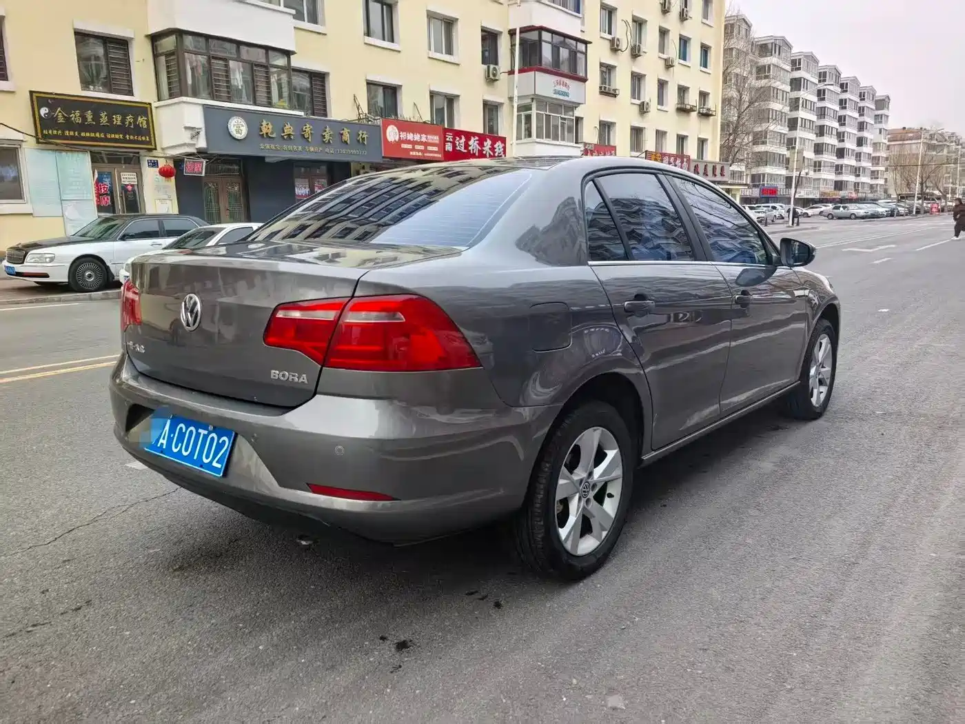 Volkswagen Bora 2014 1.6L Automatic Comfort Edition фото 4