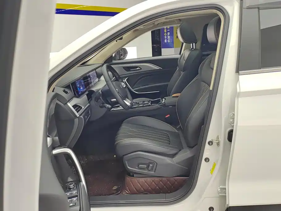 Bestune T77 2024 2023 1.5T Automatic Luxury